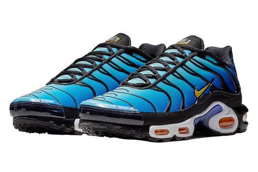 NIKE AIR MAX PLUS- Hyper Blue